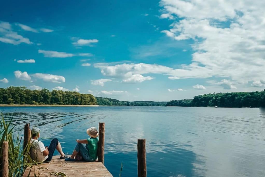 Ferienzimmer Direkt Am See Priepert Exterior photo